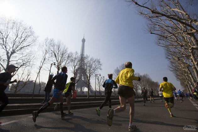 Marathon de Paris 2025 : 42,195 km de sueur, d’émotion… et un lit moelleux au Marianne